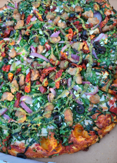 Happiness is where the pizza is.🍕