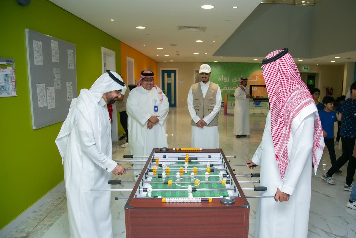 MasarCommunity's tweet image. جانب من زيارة رئيس مجلس الإدارة والمشرف المالي والجهاز التنفيذي لمقر نادي مسار الصيفي الأول حيث عكست هذه الزيارة حجم الجهود المبذولة والتي تشكلت في صورة برامج ونشاطات إبداعية🌟