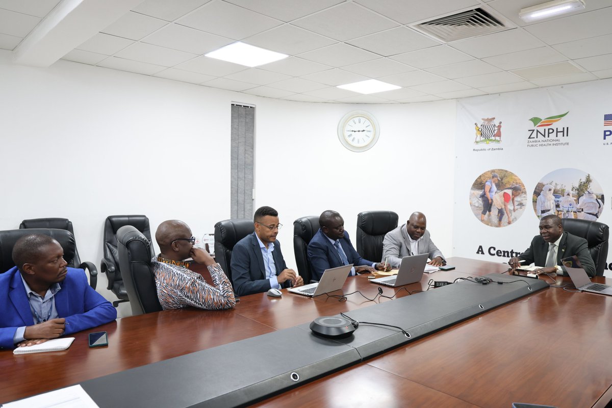 FAOZambia's tweet photo. 🇿🇲 Zambia to take lead in developing the #RENOFARM roadmap.🌍 
🤝 In meetings with Dr. Max Choombe PS Ministry of Fisheries &amp; Livestock &amp; Prof. Roma Chilengi DG @ZMPublicHealth, @FAO #AMR team noted Zambia’s progress in implementing the #AMR Action Plan through#OneHealth 🩺🌱 https://t.co/fafJuKe960