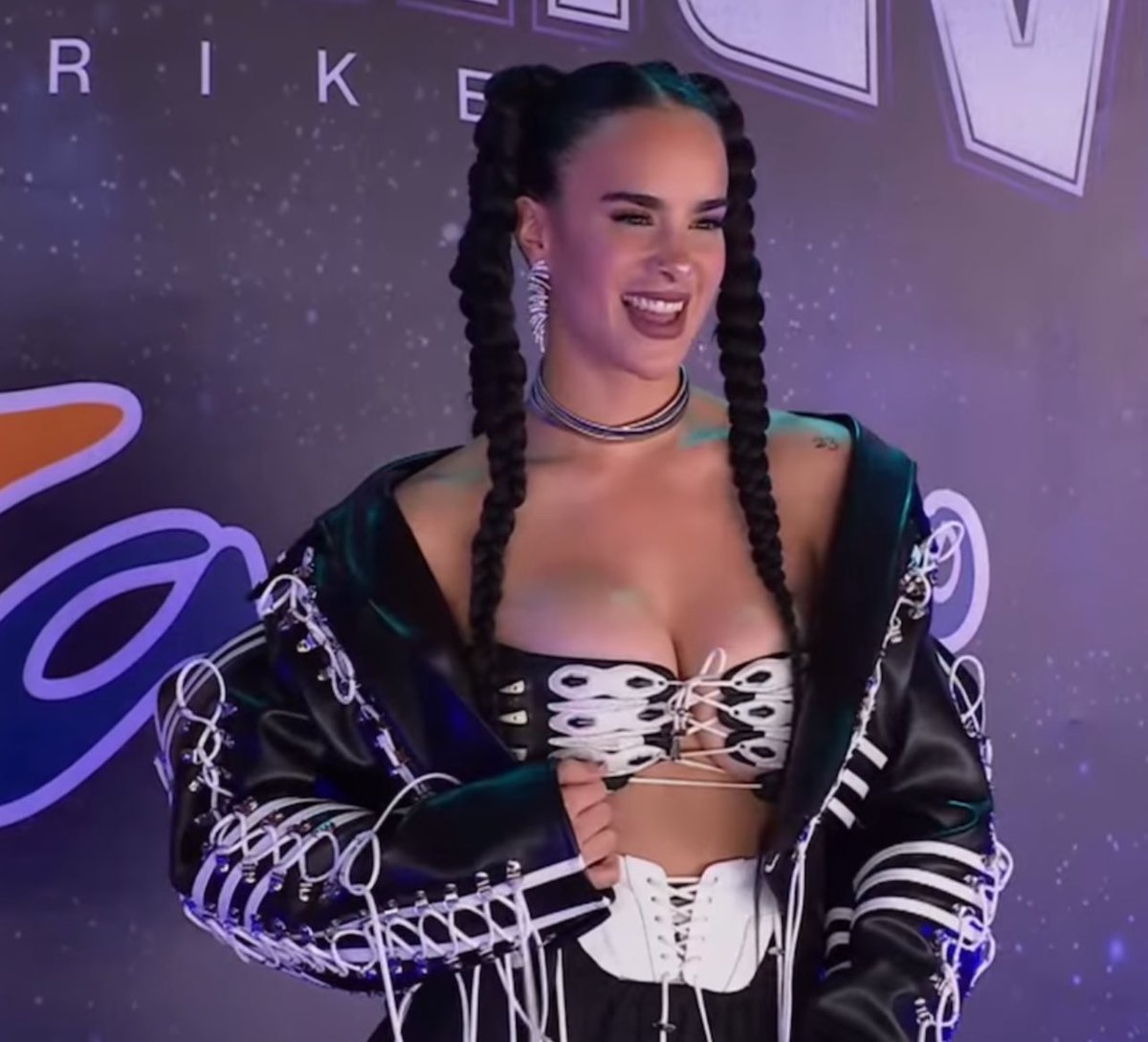 dobleAf16's tweet photo. Lo orgullosa que estoy de Gala🥹comprobado que es una persona comprometida en todo lo que hace🥊lo diste todo Reyna❤️
#GalaMontes 
#TeamGala
 #Supernova https://t.co/IVHOmvIzNW