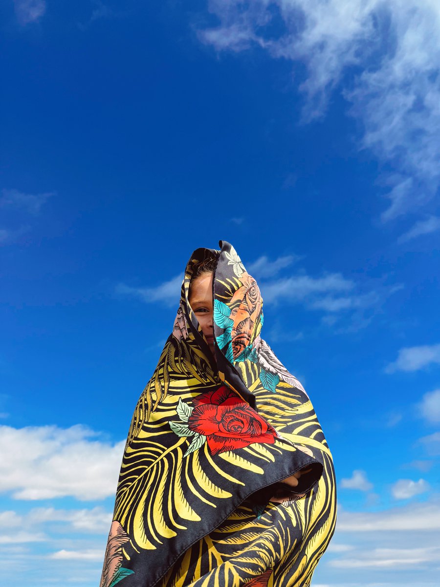 tim_cook's tweet image. The colors in this #ShotOniPhone photo taken by Nay Jimenez are so vibrant! We&apos;re grateful for all the photographers who share their view of the world through the lens of iPhone. Happy #WorldPhotographyDay!