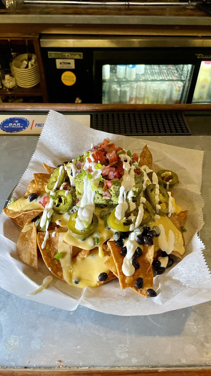 Stacked high and ready to share (or not). Our loaded nachos bring the crunch to your next game night 🔥

#gamedayfuel #misconducttavern #phillysportsbar #phillyfood #nachostack #barfoodlove #phillyeats #gamenightsnack