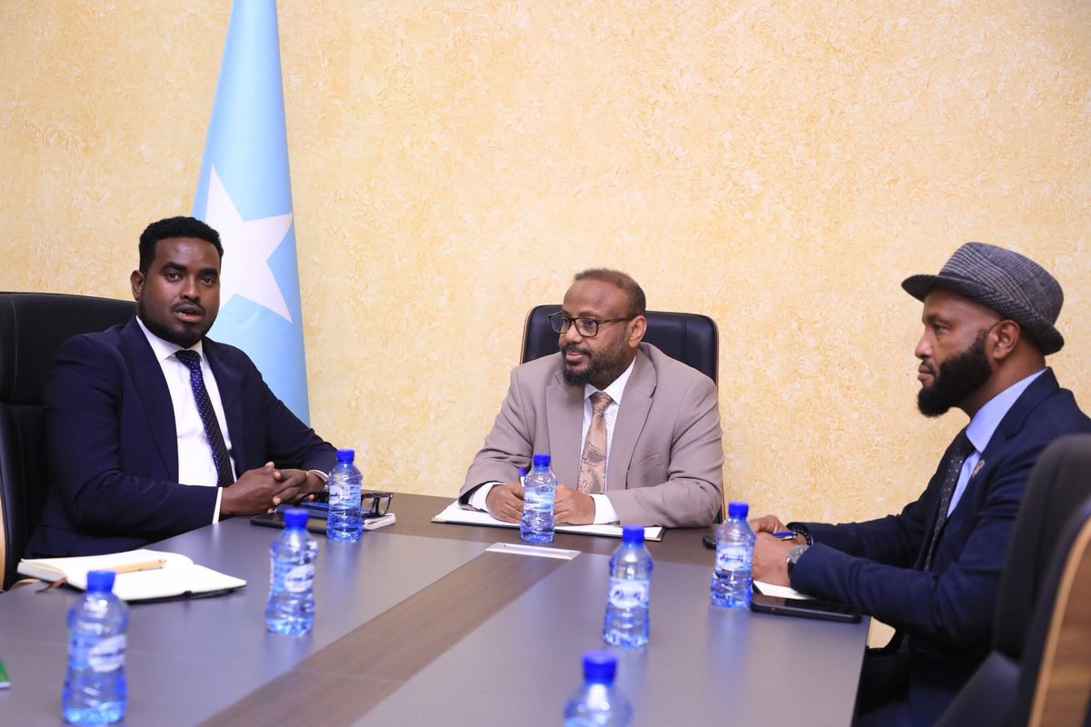 Permanent Secretary Office for Foreign Affairs🇸🇴 (@psmofa) on Twitter photo Today, the Permanent Secretary, H.E. <a href="/HamzaHaadoow/">Hamza Adan Haadoow</a>, received at the Ministry H.E. Mohamud Abdi Ahmed, Head of the IGAD Mission to #Somalia. They discussed cooperation, coordination, & preparations for the National Consultative Meeting on the Review of the IGAD Strategy 2021–2025. Today, the Permanent Secretary, H.E. <a href="/HamzaHaadoow/">Hamza Adan Haadoow</a>, received at the Ministry H.E. Mohamud Abdi Ahmed, Head of the IGAD Mission to #Somalia. They discussed cooperation, coordination, & preparations for the National Consultative Meeting on the Review of the IGAD Strategy 2021–2025.