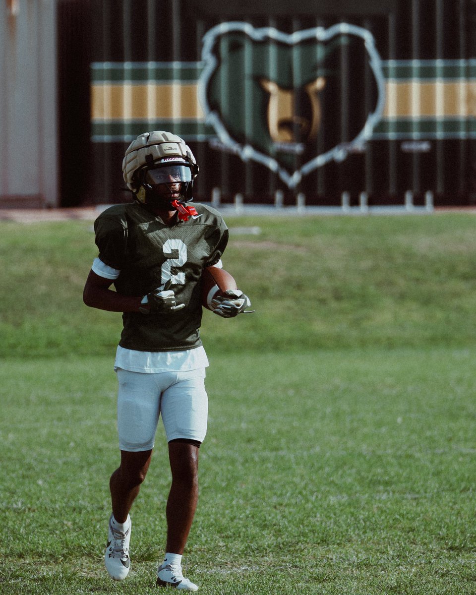 PeteKnow tweet media