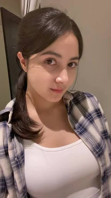 gorimuni03's tweet photo. 📂Bidan rita yang lagi viral
https://t.co/mxoiCUbvg0

📂reupload sekandal 4rtis indo
https://t.co/mxoiCUbvg0

📂perselingkuhan ibu PNS
https://t.co/mxoiCUbvg0

Full Viral Dood Really 🚀
https://t.co/mxoiCUbvg0

📁 Ekspresinya bikin muncrat https://t.co/t6hGfjKErD