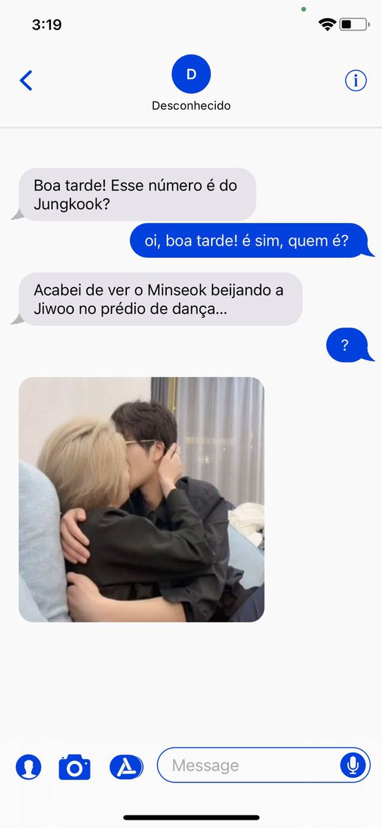 rodeotrvs's tweet photo. #taekookau onde jungkook através de terceiros, descobre que seu namorado estava o traindo, e taehyung mostra para ele o que é ser um homem de verdade. https://t.co/ROvj2CcRNQ