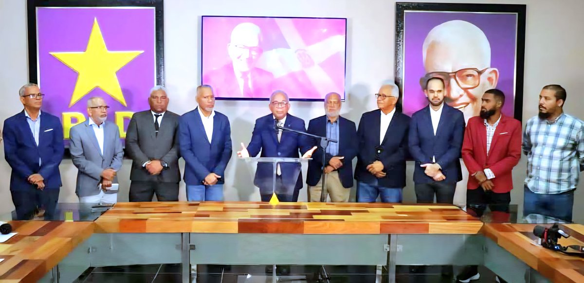 #LoÚltimoPLD | En el sector eléctrico lo único rápido son los anuncios.

<a href="/rubenbichara/">Ruben Bichara</a> afirma que en el sector eléctrico ha faltado planificación y trabajo y por eso su desplome.

AMPLIAR: vanguardiadelpueblo.do/2025/08/18/en-…