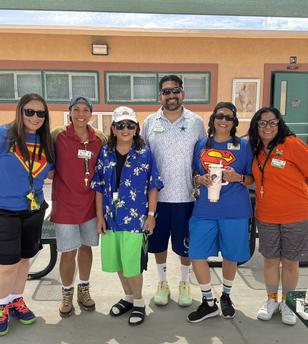 RubyLucero23's tweet photo. Adam Sandler has officially joined the Spartan staff (x6) π Big shorts, big laughs, and even bigger Spartan spirit π Happy Howdy Week!ππ#WEareSparta #ONETeamMission #THEDISTRICT #AdamSandlerDay #WhoWoreItBest
#SandlerStyle https://t.co/pHsXC4QPm4