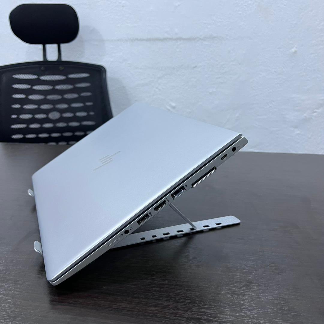 TargetPhonesgh's tweet image. 📌 HP EliteBook 840 G6 – Touchscreen
&amp;gt; Intel Core i5 - 8th Gen
&amp;gt; 8GB RAM | 256GB SSD
&amp;gt; Touchscreen ✅j
&amp;gt; Fingerprint
&amp;gt; Keyboard light💡
&amp;gt; Face ID

GHC 3,600