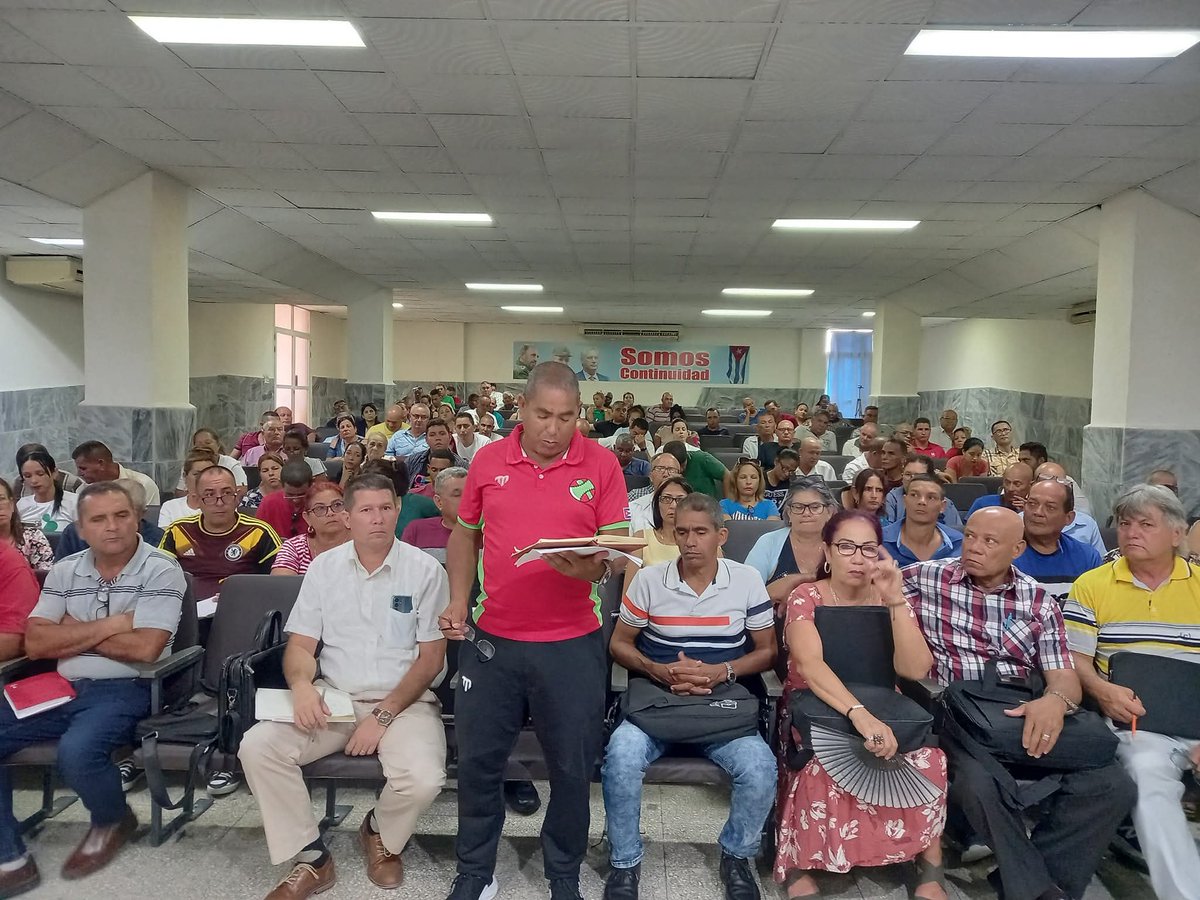 Se realiza chequeo a la preparación del curso escolar 2025-2026 y se garantiza el apoyo de los diferentes organismos del territorio para el buen desarrollo del mismo en #LasTunas #CubaMined #PorUn26EnEl26