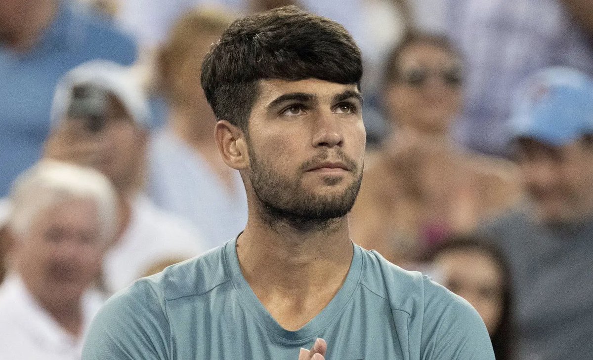 Carlos Alcaraz:

22 singles titles 
8 Masters 1000 titles (3 consecutive)
13 big titles 
54-6 in 2025
6 titles in 2025, a new personal record