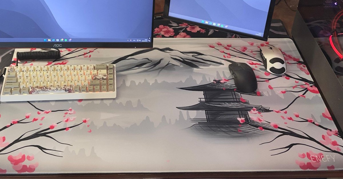 Dankeschön fürs Mauspad <a href="/Enefy_com/">Enefy</a> <a href="/OasisEsportsEU/">Oasis</a>