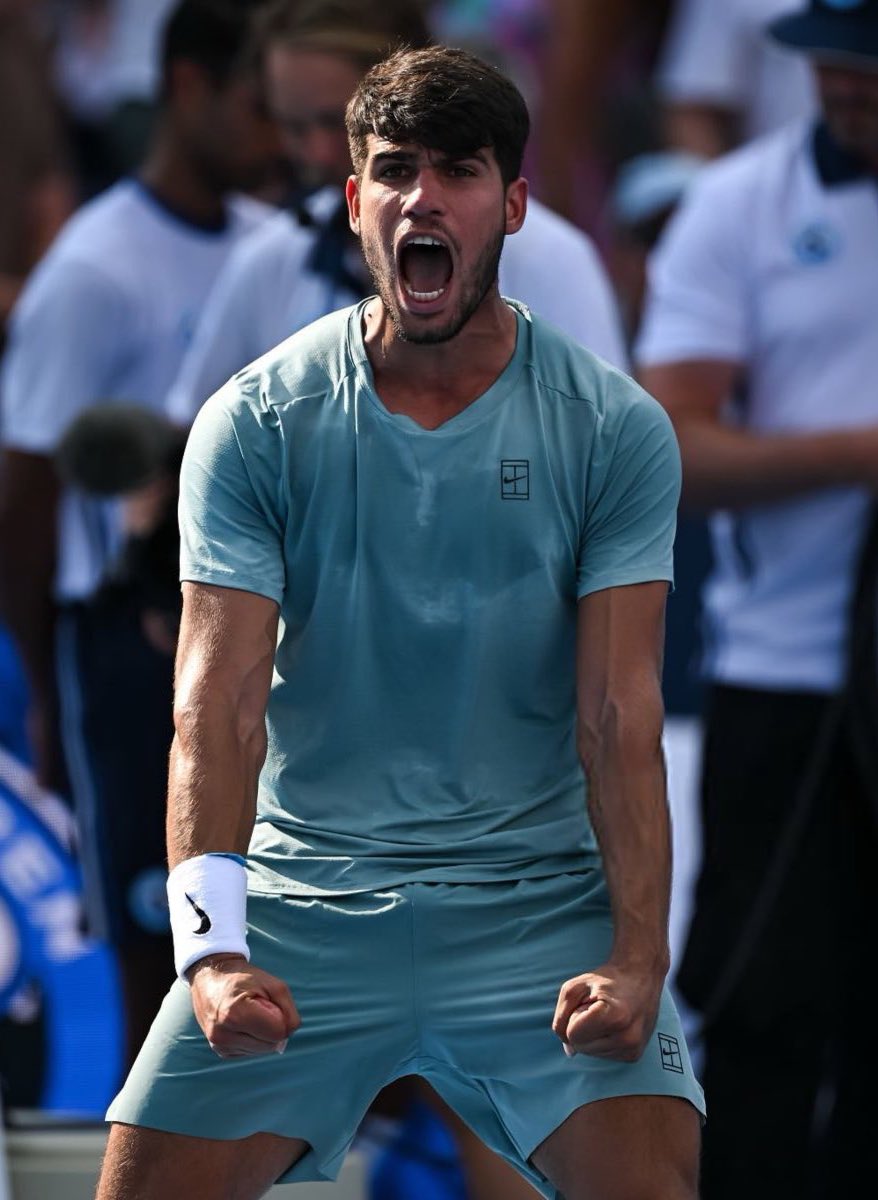 Carlos Alcaraz in 2025:

🔵| Rotterdam 🏆
🟠| Monte-Carlo 🏆
🟠| Barcelona 🥈
🟠| Rome 🏆
🟠| Roland-Garros 🏆
🟢| Queen's 🏆
🟢| Wimbledon 🥈
🔵| Cincinnati 🏆

The best player in the world.