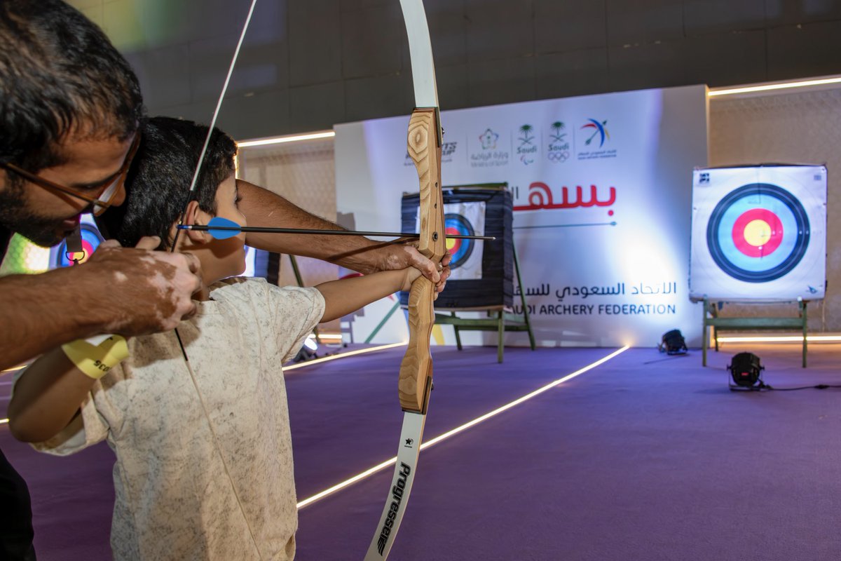 SaudiArcheryFed's tweet photo. 🏹| استقبل جناح #الاتحاد_السعودي_للسهام
 أكثر من 10,000 زائر وزائرة حتى الآن عاشوا تجربة رمي السهام عن قرب، وسط أجواء مليئة بالحماس والتفاعل

والفعالية مستمرة حتى 20 أغسطس✨

#كاس_العالم_للرياضات_الالكترونية   
  #حلق_للقمه https://t.co/ZxVtvGTXA1
