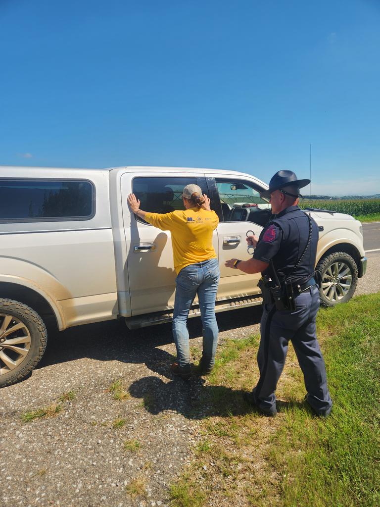 Feckersbrad73's tweet photo. #pftour25 do you know you can go to jail in ne for expired tags? https://t.co/yglG17PsQf