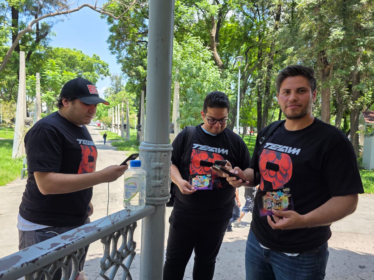 PokemonGo_GDL's tweet image. Así Vivimos la Toma de Control #TeamGORocket e Incursiones Kyogre Obscuro en Parque Morelos de Guadalajara, México ¡Gracias! 🚀🚨🇲🇽 #PokémonGO   

#Pokémon #GDL