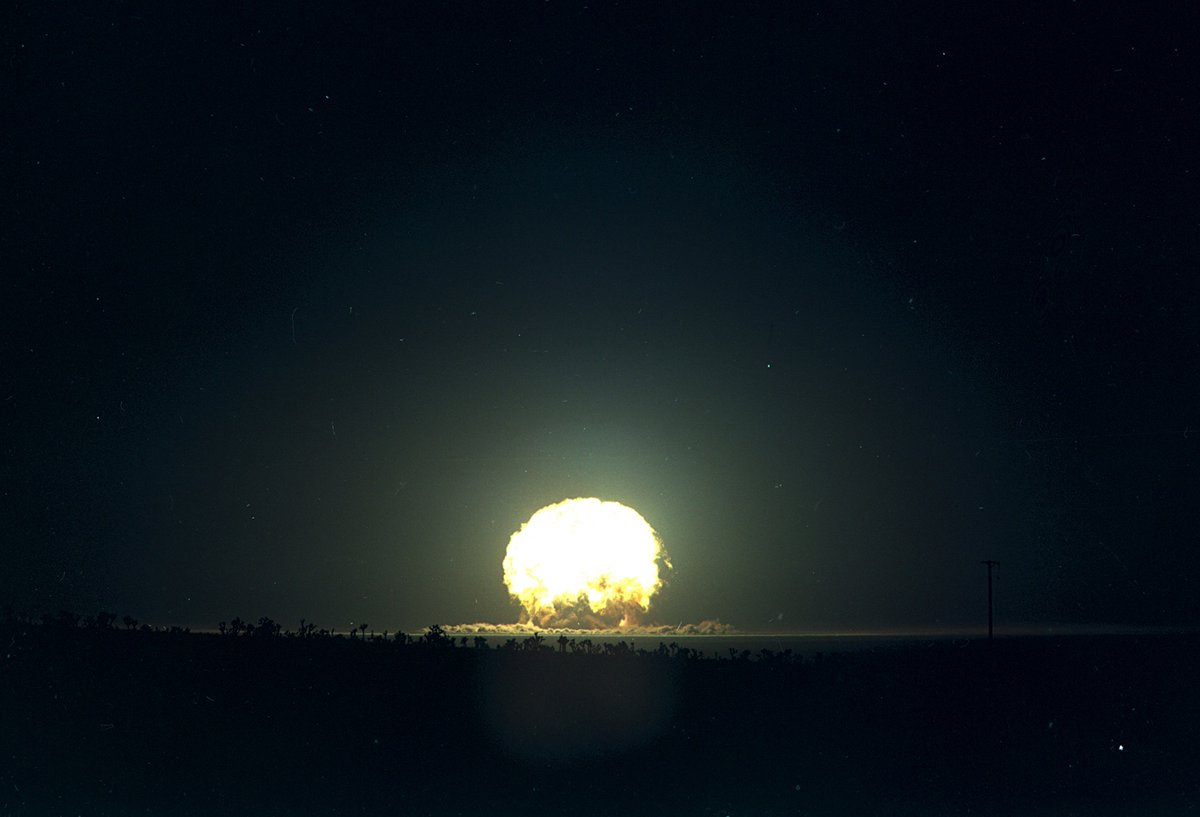 «Shasta» nuclear test, 17 kilotons, 150 m tower, Nevada Test Site, 4:00 a.m. 18 August 1957.