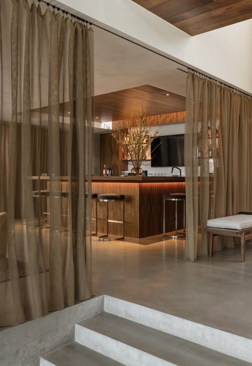 AdvancedWood's tweet image. One of our favorite private bars we built 🥃