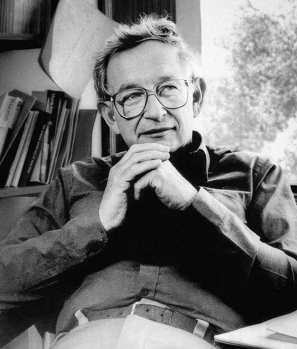 Philip W. Anderson built a Nobel Prize–winning model that describes the behavior of electrons in semiconductors. Ever since, mathematicians have hoped to prove that it accurately reflects certain properties observed in experiments.
quantamagazine.org/new-physics-in…