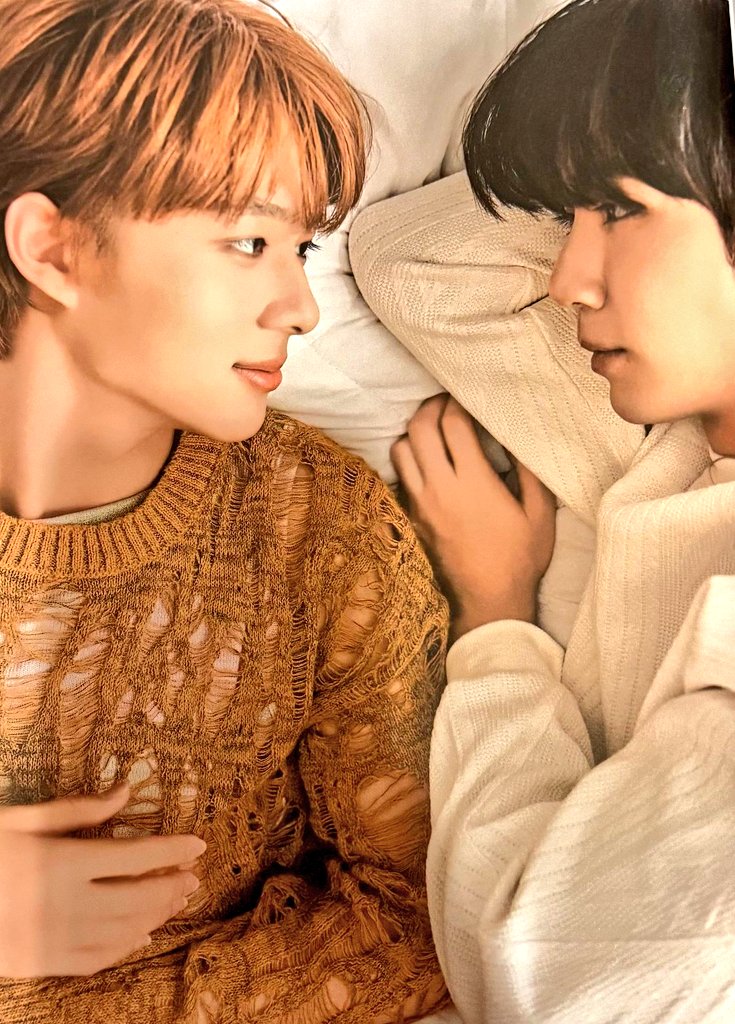 JJ : Let's tell ghost stories.👻
🐱 Fine. I'm not alone.
😭😭😭😭😭😭😭😭
 #NuNew #zeepruk #ZeeNuNew 
T. SheeIM