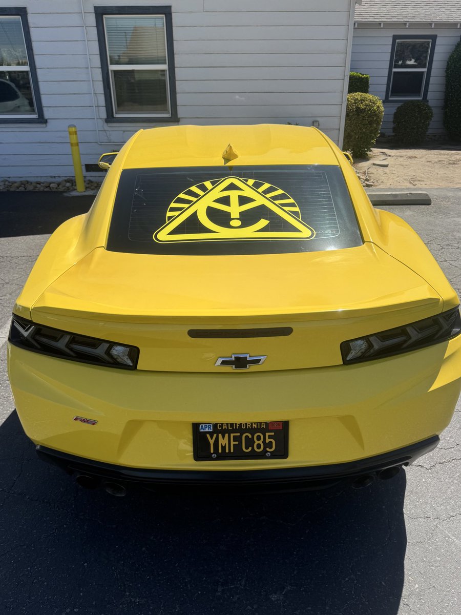 Nowhere Man tweet media