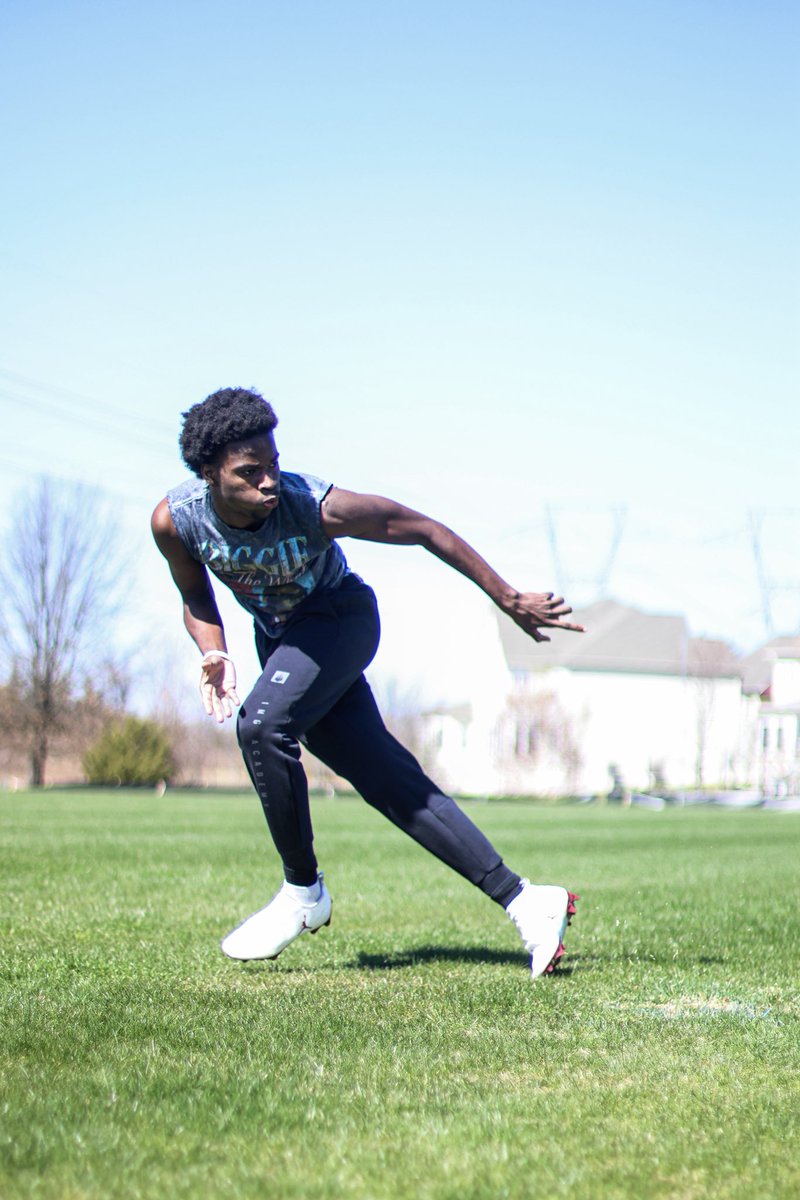 Mikeyhunt727's tweet image. It’s not just about the body—it’s about the mindset.

#HuntMode #GlobalDB