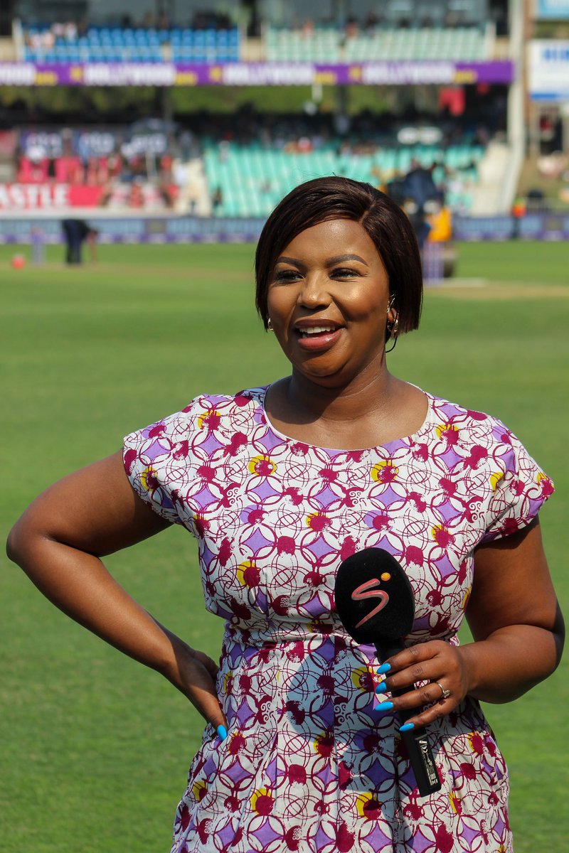 SimplyCarol8's tweet photo. #FinCup T20 @Hollywoodbets 🐬 🦈 #DurbanUnites https://t.co/mixKR8VfJS