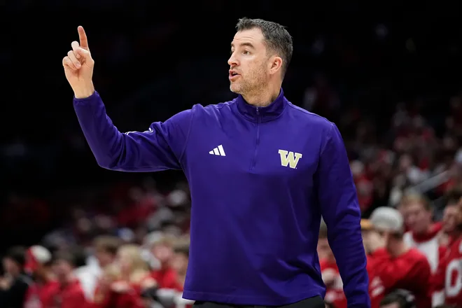 Ryan Hammer🔨 (@ryanhammer09) on Twitter photo Washington will return to the NCAA Tournament this season✍️🧵
<a href="/UW_MBB/">Washington Men's Basketball</a> Washington will return to the NCAA Tournament this season✍️🧵
<a href="/UW_MBB/">Washington Men's Basketball</a>