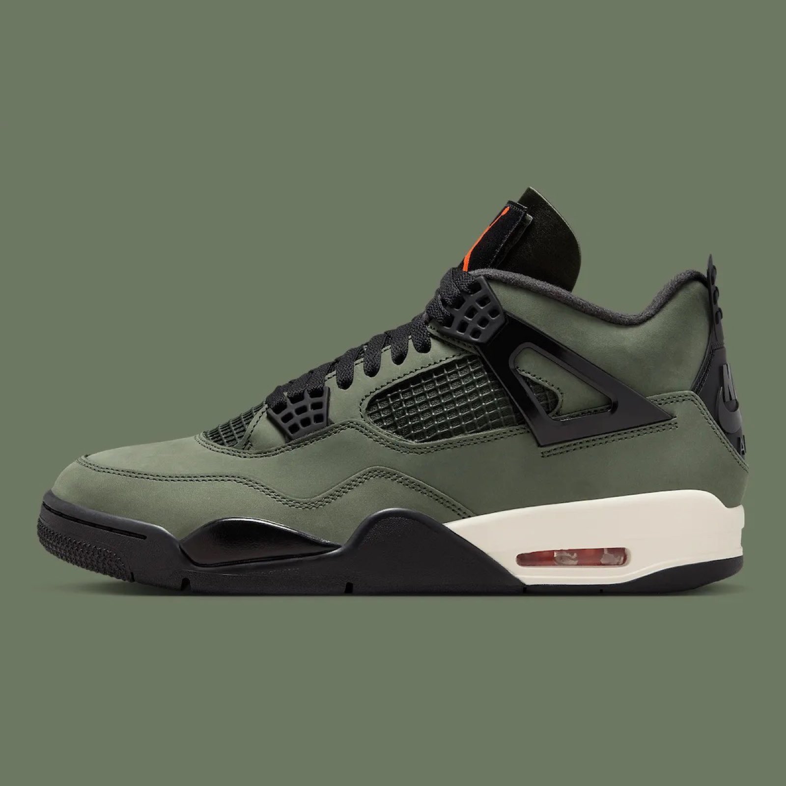 靴 UNDEFEATED x Nike Air Jordan 4 28cm UNDEFEATED x AIR JORDAN 4 hits SNKRS on August 28th