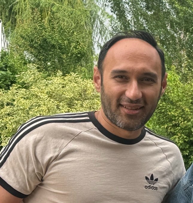 برای #امیرحسین_موسوی و تمامی همرزمان در بند ضحاک اتحاد خودتان را از دست ندهید، ما یک هدف داریم آن هم نابودی جمهوری اسلامی