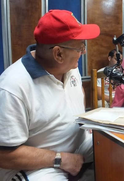 Amigos de la Cmkc (@lacmkc) on Twitter photo Hoy <a href="/LaCmkc/">Amigos de la Cmkc</a> y los amantes del deporte estamos de luto, ha partido a la eternidad Juan Antonio Rivas, estadístico del deporte de nuestra casa radial. Llegue a familiares y amigos nuestras condolencias #SantiagoDeCuba
<a href="/LaCmkc/">Amigos de la Cmkc</a> Hoy <a href="/LaCmkc/">Amigos de la Cmkc</a> y los amantes del deporte estamos de luto, ha partido a la eternidad Juan Antonio Rivas, estadístico del deporte de nuestra casa radial. Llegue a familiares y amigos nuestras condolencias #SantiagoDeCuba
<a href="/LaCmkc/">Amigos de la Cmkc</a>