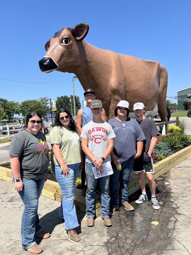 CHS FFA Visits the Tennessee State Fair mcstn.net/o/cs/article/2…