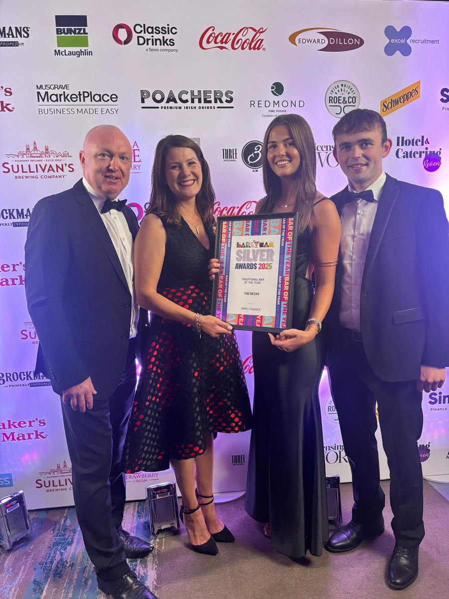 THEBECKS_'s tweet photo. @BarOfTheYear 

All Ireland Silver - for traditional bar of the year 🥈 https://t.co/5S5kyGzi8p