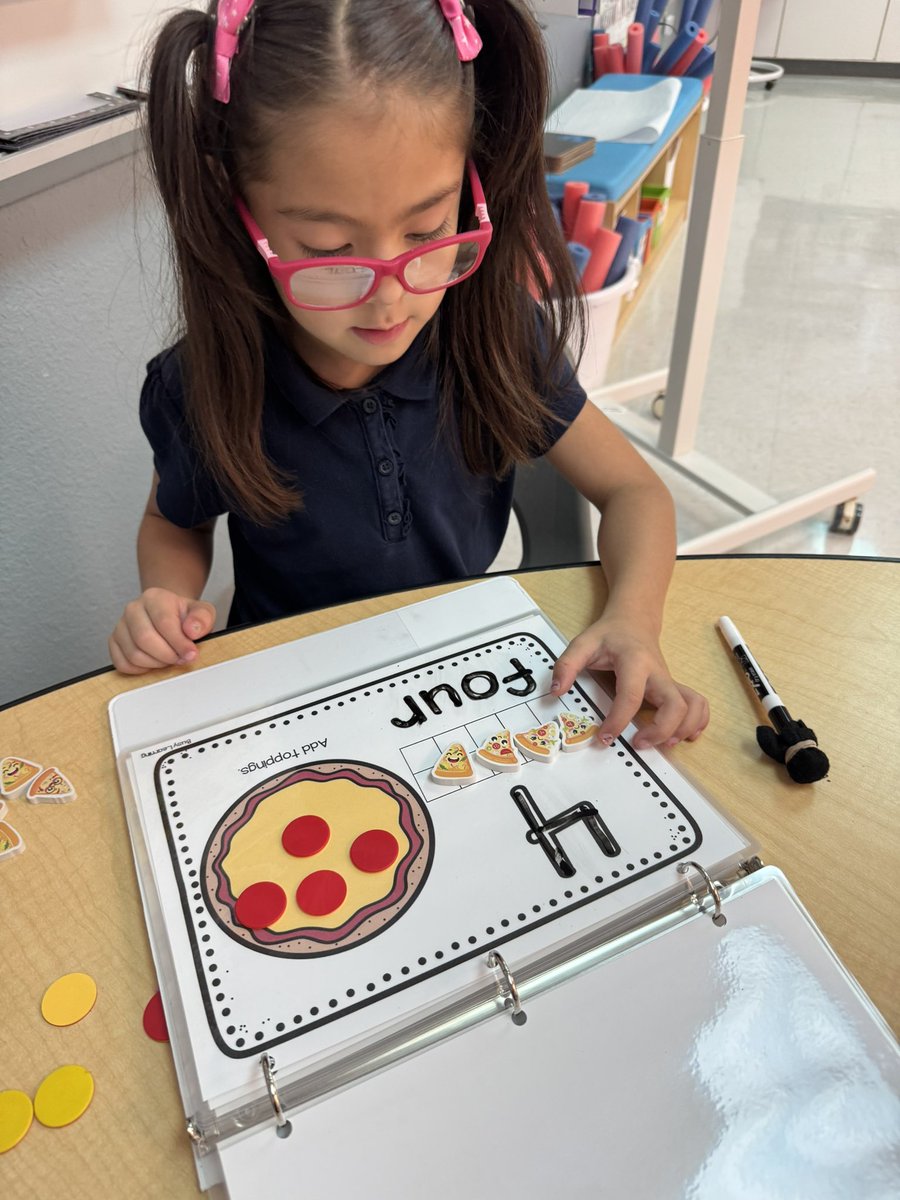 SAlvidrez_DHE's tweet photo. Building number sense, one topping at a time! 🍕We are working hard in small groups to recognize numbers and show them in different ways. #KinderMath #NumberSense #BringTheJoy @DHE_Bobcats @ClintISD https://t.co/t84mqnAYR5
