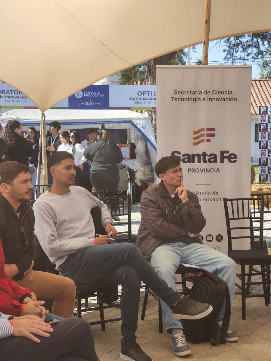CienciaSantaFe's tweet photo. 🚜🌾 PRESENTES EN LA EXPO RURAL DE SAN JUSTO
🏭 En #SanJusto, presentamos TECPRO 2025, convocatoria de la #Asactei para financiar proyectos de innovación en PyMEs, y las herramientas de #CienciaSantaFe. https://t.co/M9znpitd3m