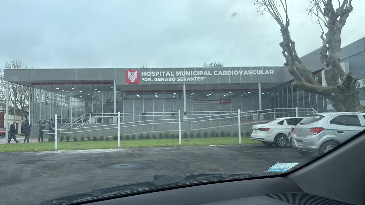 Norberto Bornancini (@cardiobornan) on Twitter photo Otro día en la oficina 💔👨🏻⚕️
A menos de 1 semana de su apertura ya ingresamos y tratamos nuestros primeros 1️⃣0️⃣ pacientes:
Eco 🛜
Prueba de esfuerzo 🚲
Hemodinamia ☢️
Vamos x más <a href="/Salud_Tigre/">Salud Tigre</a> <a href="/MunicipioTigre/">Municipio de Tigre</a> Otro día en la oficina 💔👨🏻⚕️
A menos de 1 semana de su apertura ya ingresamos y tratamos nuestros primeros 1️⃣0️⃣ pacientes:
Eco 🛜
Prueba de esfuerzo 🚲
Hemodinamia ☢️
Vamos x más <a href="/Salud_Tigre/">Salud Tigre</a> <a href="/MunicipioTigre/">Municipio de Tigre</a>