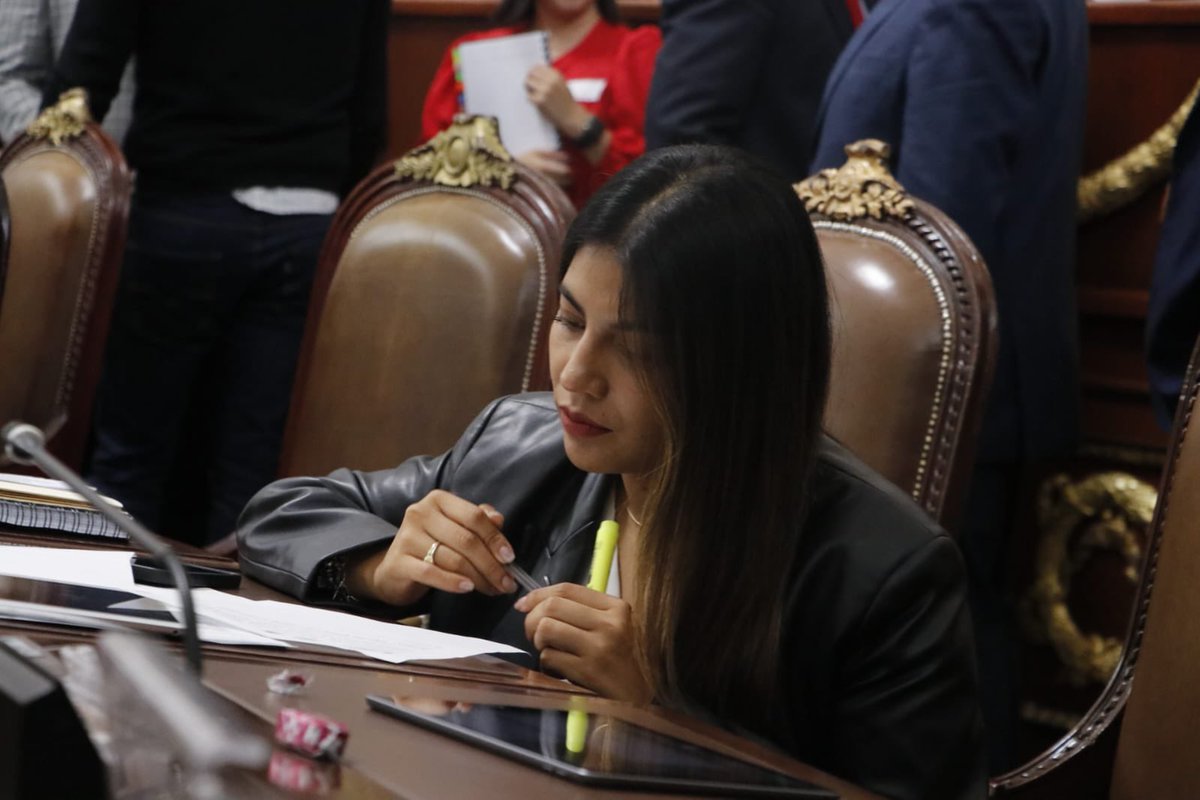 🏛️📜 Las diputadas y diputados del #CongresoCDMX aprobó reformas al Código Nacional de Procedimientos Civiles y Familiares para que los divorcios se tramiten directamente en el #RegistroCivil.