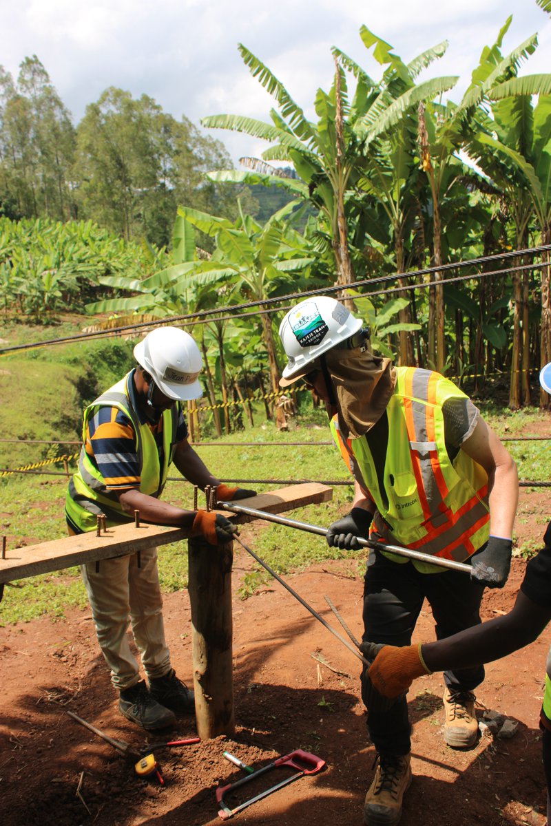 Introba_Inc's tweet image. 🌍 On World Humanitarian Day, we celebrate the power of connection, community, and engineering with purpose.
Read how Introba's Halen Kivari joined our Bridges to Prosperity team to help build the Kajeje Suspended Bridge in Rwanda here ➡️ introba.com/news/building-…