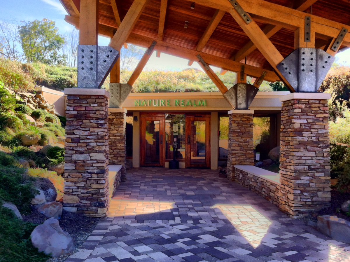 🌱🌼 Summit County is chock full of events and resources perfect for getting you or your little ones involved with local plant life! From plant swaps to stunning greenhouses, you can find it all here! to read more, click the link: bit.ly/45jaRx5! 🌿🌸