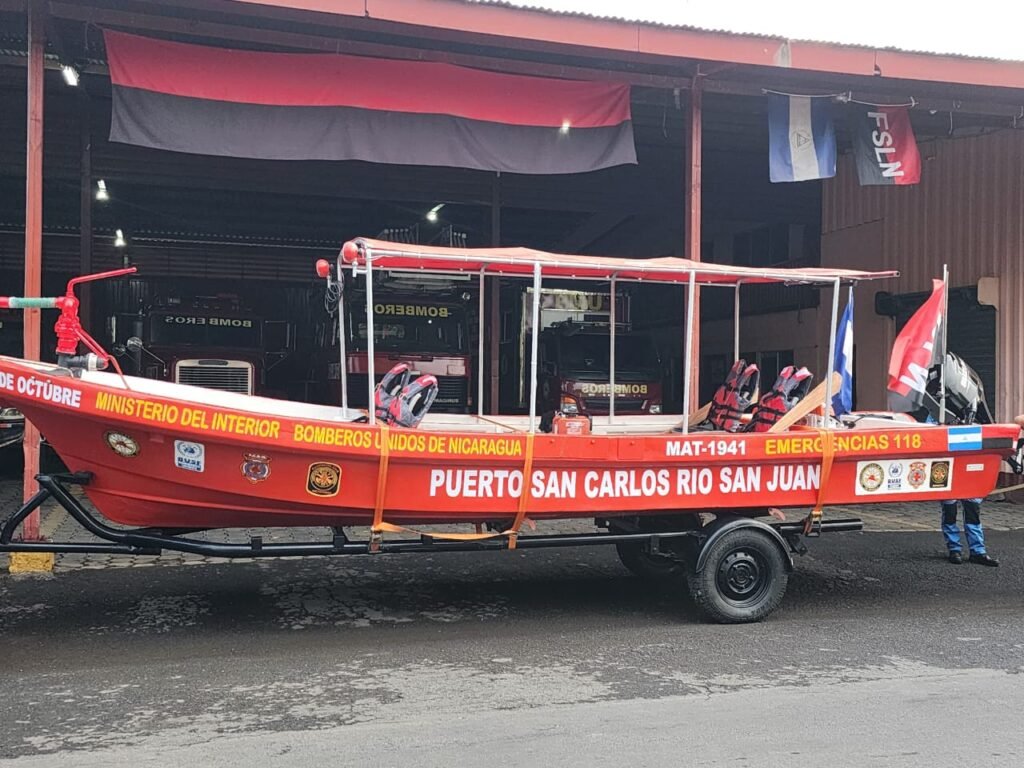 👨‍🚒 La Copresidenta Compañera Rosario Murillo anunció que mañana será inaugurada en El Castillo, Río San Juan, la primera Unidad de Bomberos Acuáticos del país, fortaleciendo la seguridad y protección de las comunidades ribereñas. 🌊

Entérate aquí 👇 

diariobarricada.com/2025/08/18/nic…