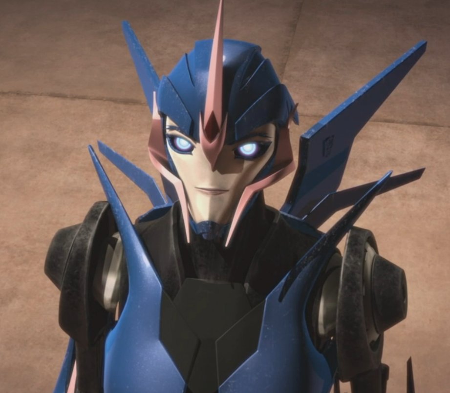 thinking about how good tfp arcee is in comparison to her G1 appearance. dont get me wrong i love arcee in general but they really made her so much more compelling and even her "group mom" writing trope is touched on as being a trauma response. 

also she looks great in blue