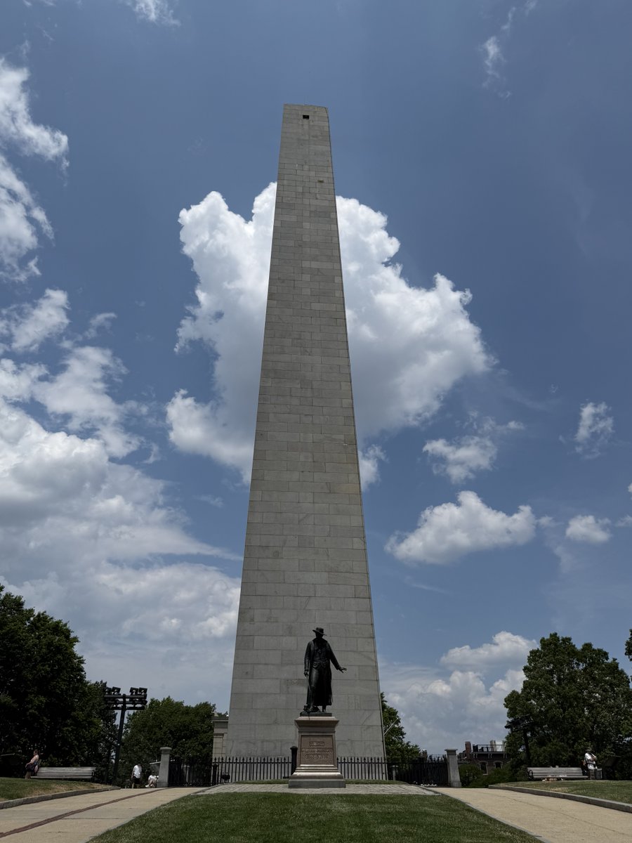TheFreedomTrail's tweet photo. #MonumentMonday 🌥️ 
.
.
.
#TheFreedomTrail #bostonhistory #BunkerHillMonument #historicboston https://t.co/Ycv6SoI9GI