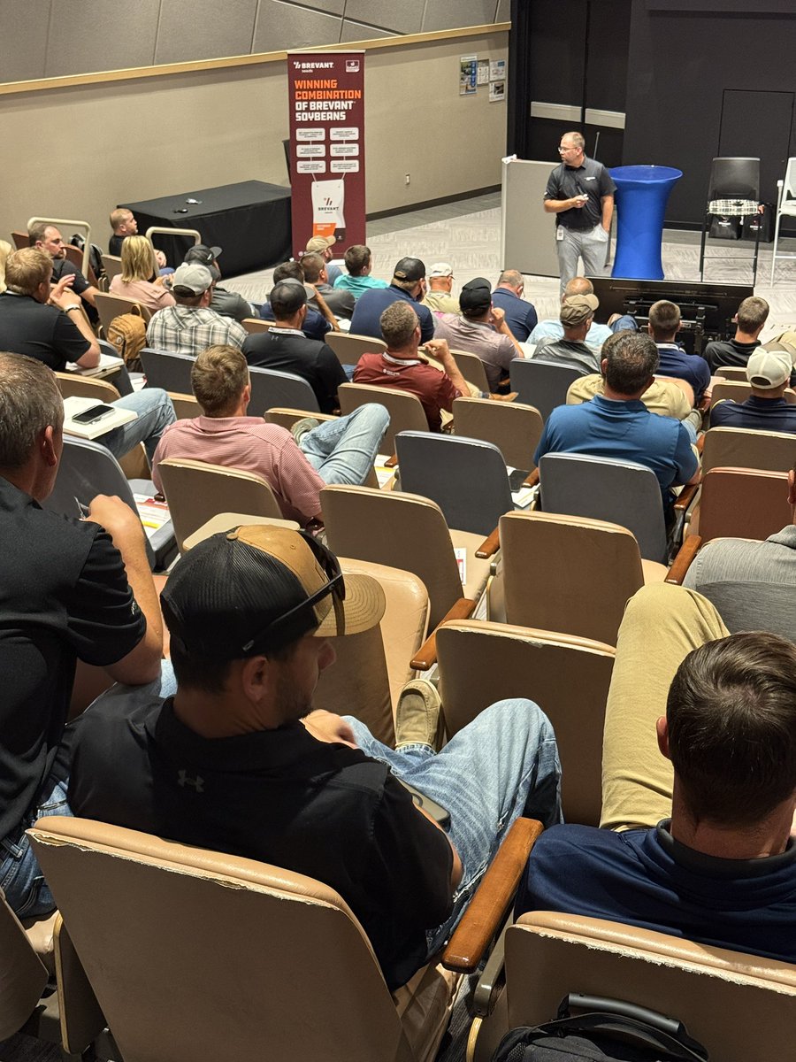 Another great Brevant University wrapped! Big thanks to Travis Belt for sharing the winning Brevant product story with <a href="/NutrienAgRetail/">Nutrien Ag Solutions</a> 🙌