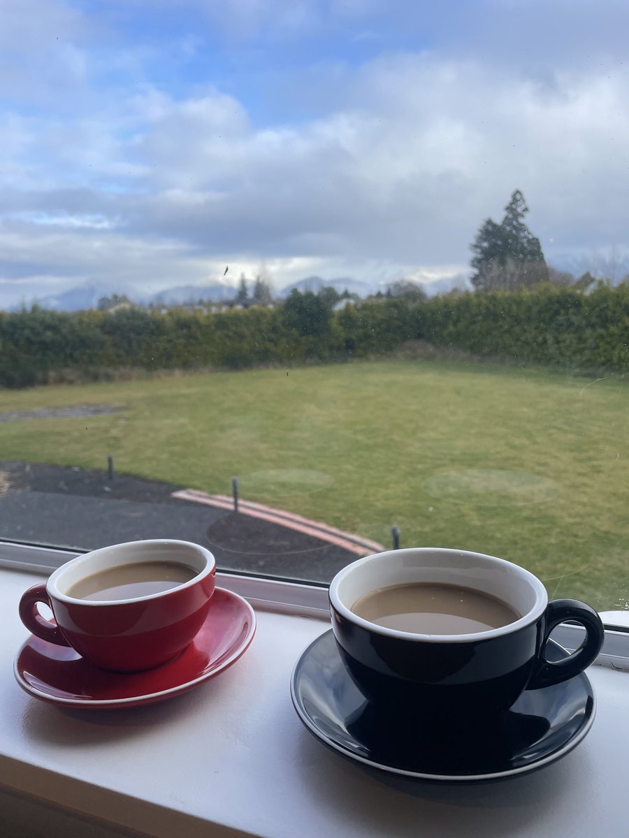 everwisefool's tweet image. Morning coffee on a cold winters day with snow on the mountains