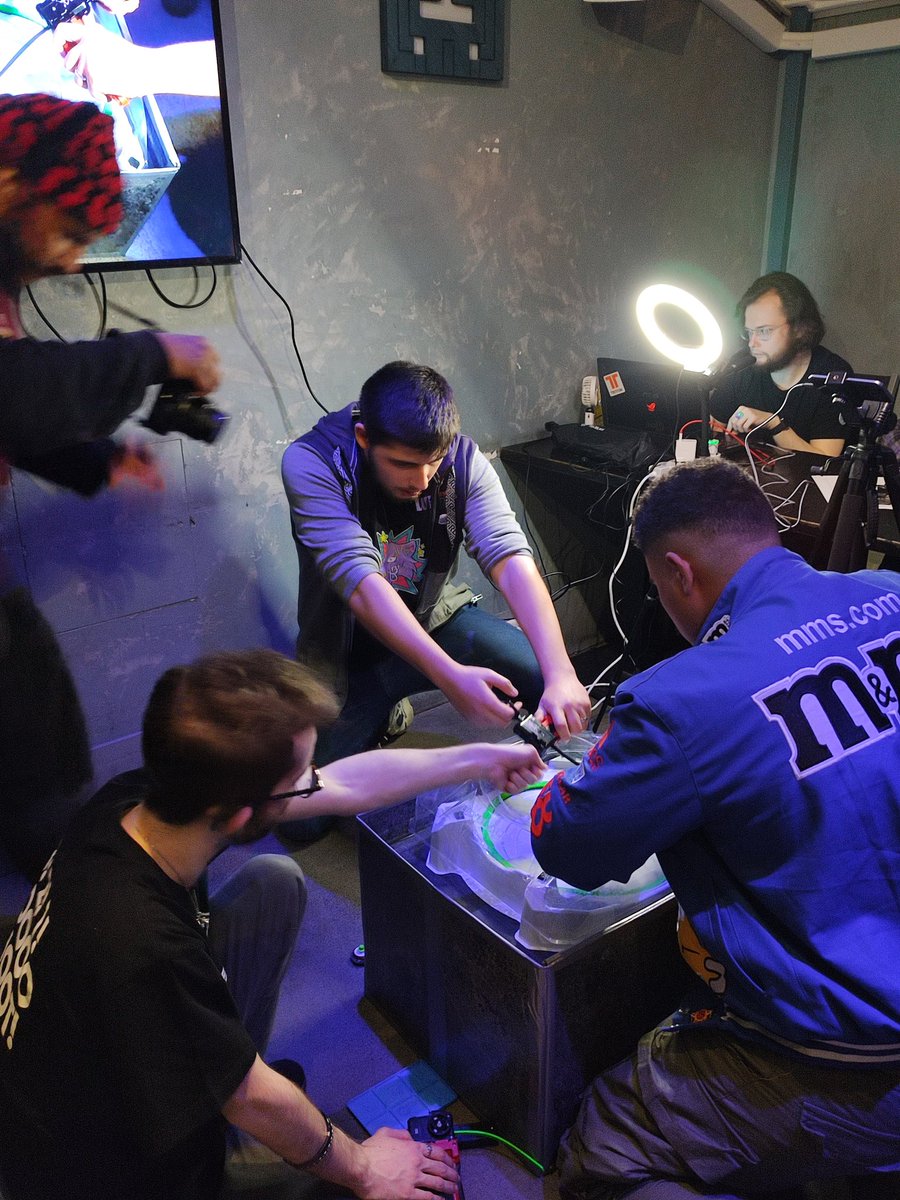 <a href="/TPK_live/">TPK</a> Shark Edge va venir avec moi tout détruire !