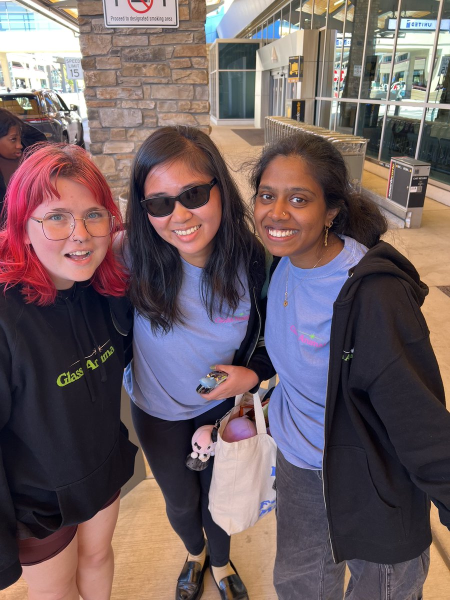 tastlesshaze's tweet photo. #gatwt meetup @wonderfulnuthin @niziuswithu https://t.co/SF3iNP8xLI