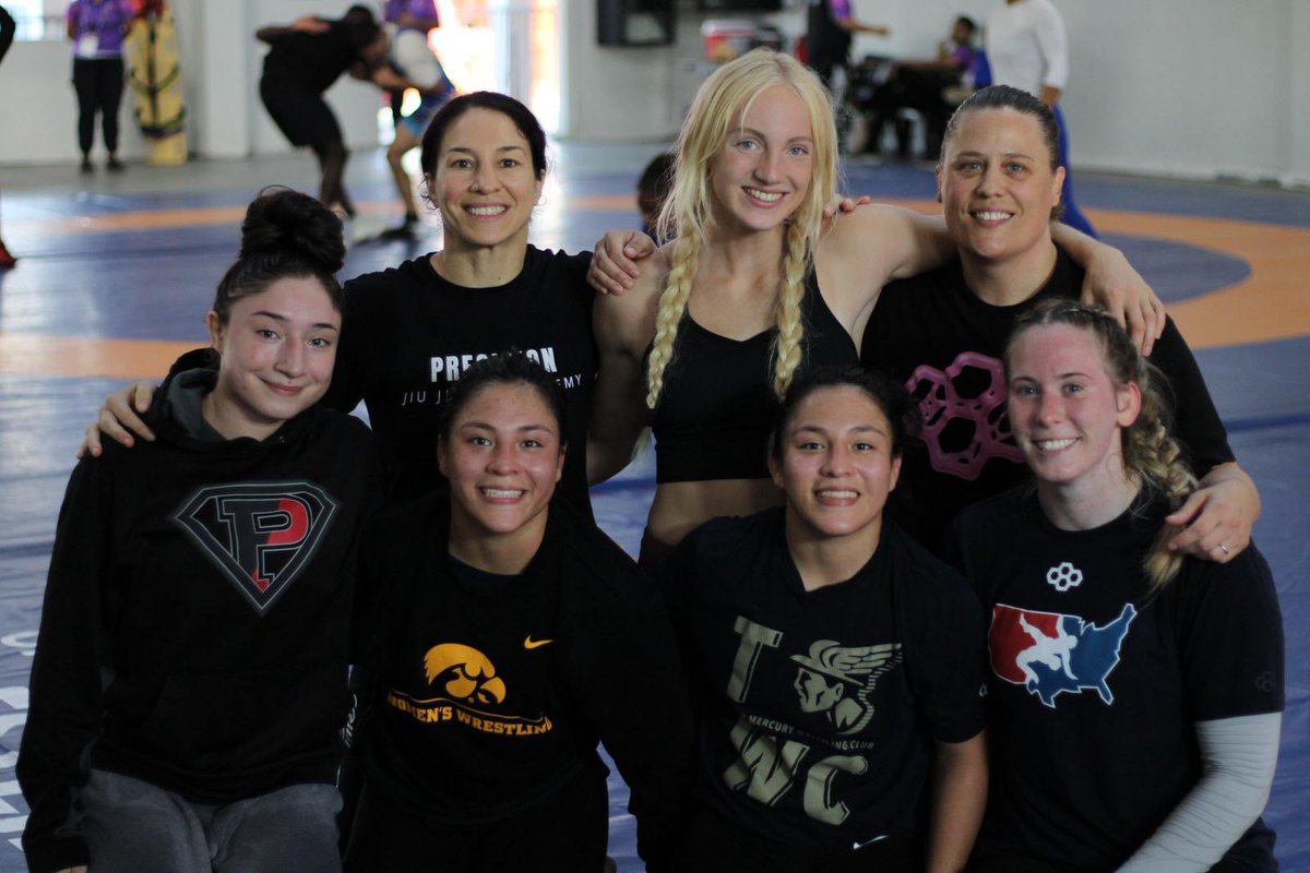 Iowa Women's Wrestling Club tweet media