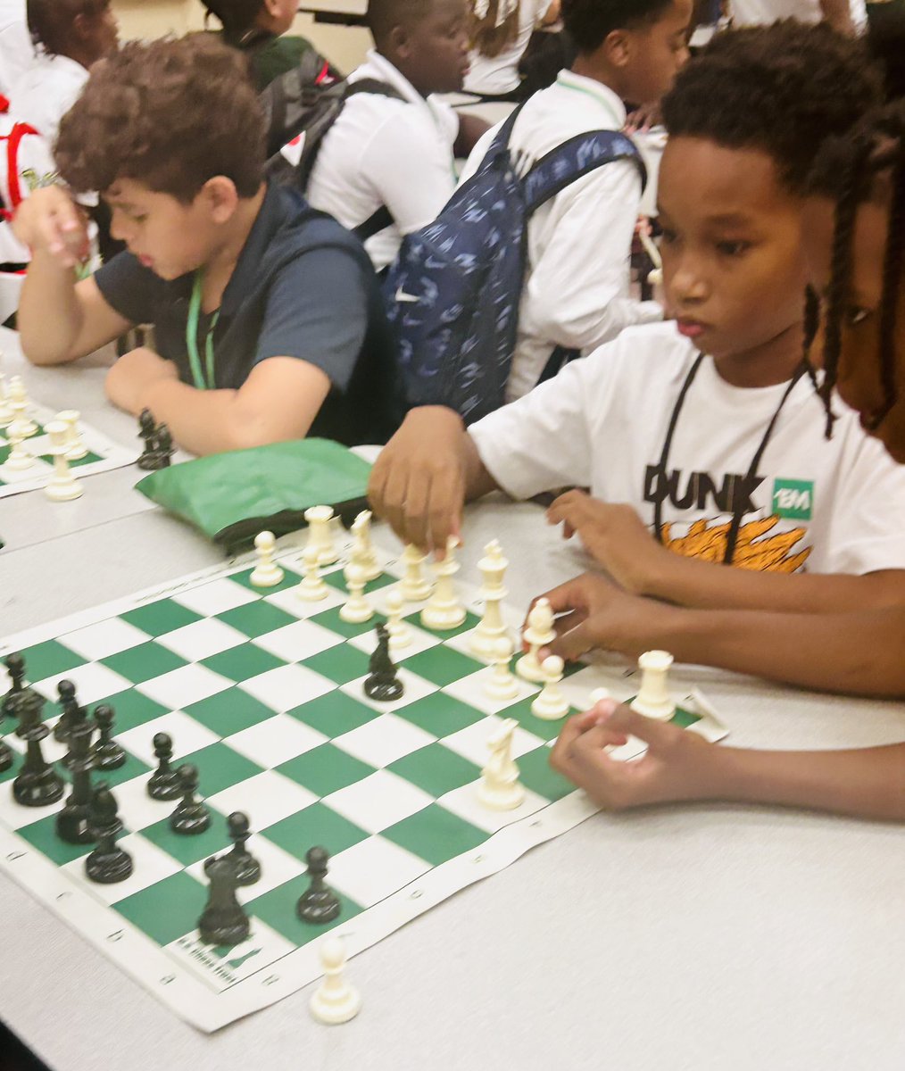 DrThaddiusGreen tweet media