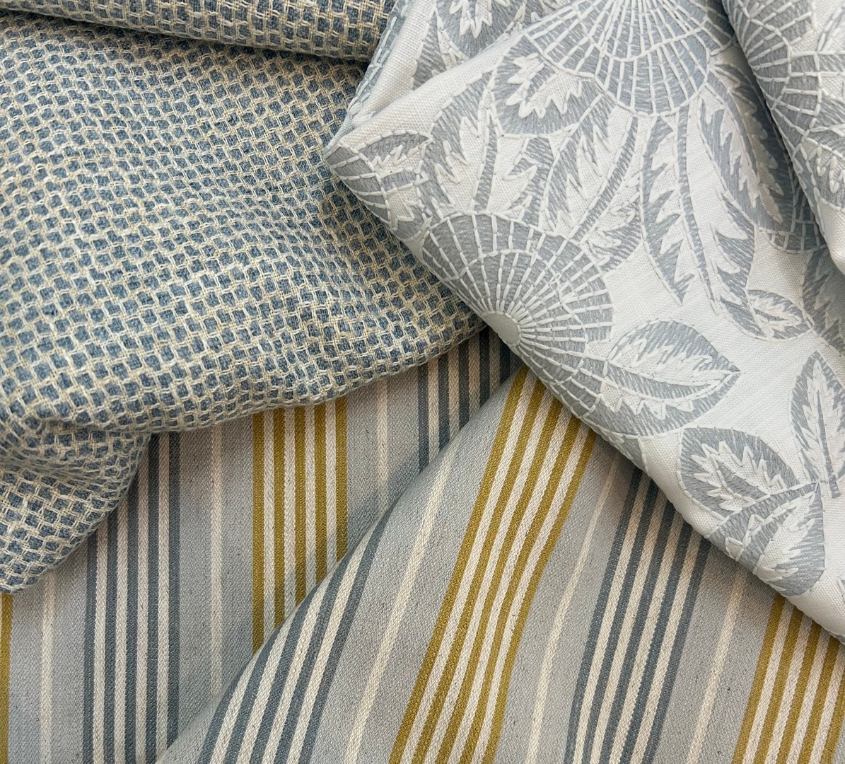 partytables's tweet image. This linen trio checks off all the designer boxes! Blake Breeze, Lily Rain and Harris Stripe...mix and match them for a perfectly polished event design! bit.ly/PartyTables #EventDesign #EventLinens