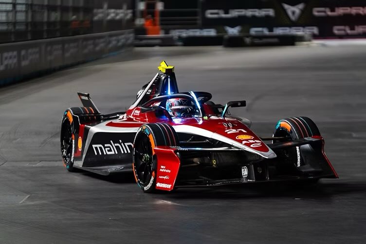Even though he is a former champion and multiple race winner, <a href="/nyckdevries/">Nyck de Vries</a>’ second place on the grid in the first race in London was only his fourth front row start in #FormulaE.